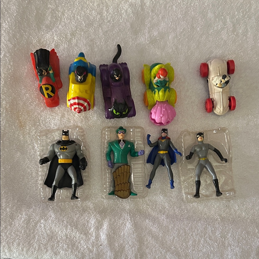 McDonald's Superhero Figures and Vehicles Set - Red, Yellow, Purple, Green